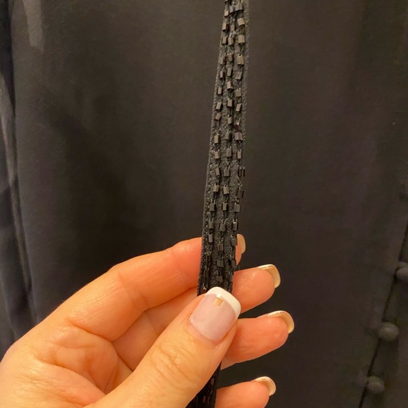 Joie Sheer Chiffon Blouse w/ black beading détail - Picture 3 of 4